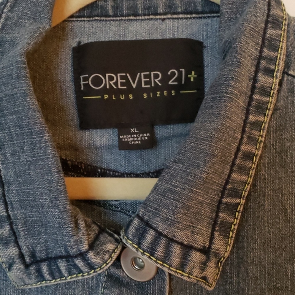 Vintage FOREVER 21 Jean Jacket - Picture 3 of 3